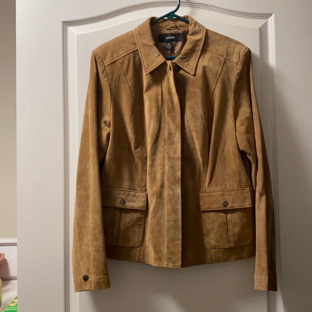 Alfani, tan suede blazer